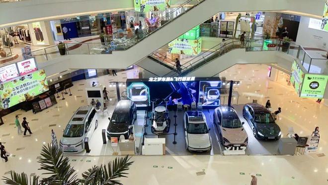 龙之梦车展开幕！热门品牌和车型集中亮相飞行汽车也来啦～